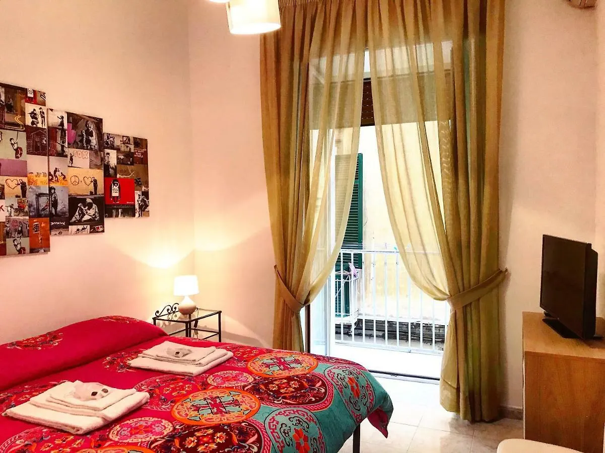 Casa G&G Pignasecca 2 Nel Cuore Di Napoli Naples