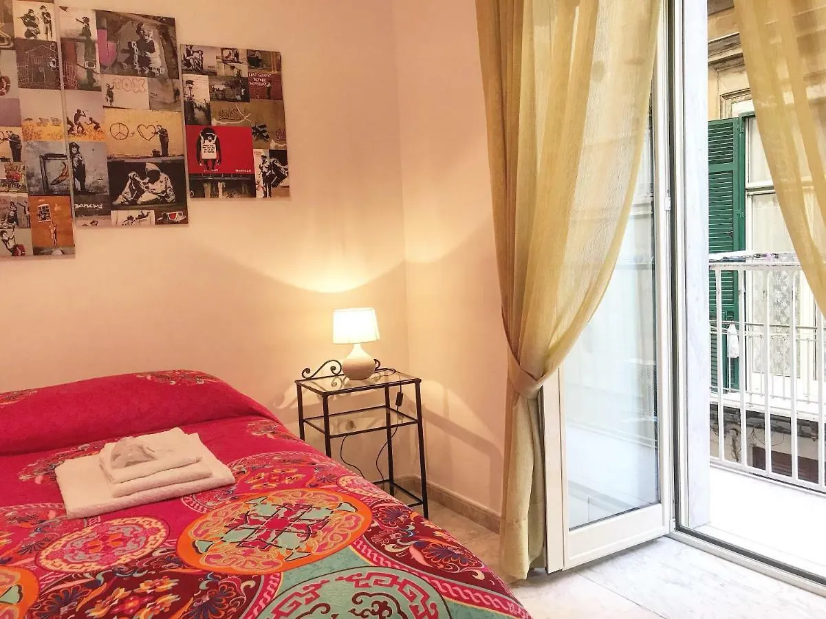 Appartement Casa G&G Pignasecca 2 Nel Cuore Di Napoli
