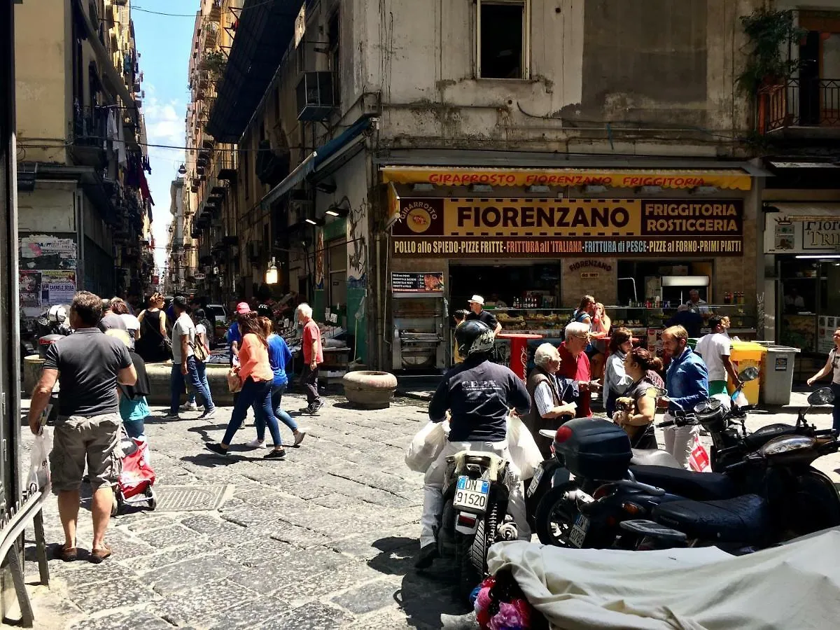 Casa G&G Pignasecca 2 Nel Cuore Di Napoli Appartement